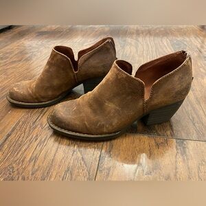 Heeled Ankle boots - Born